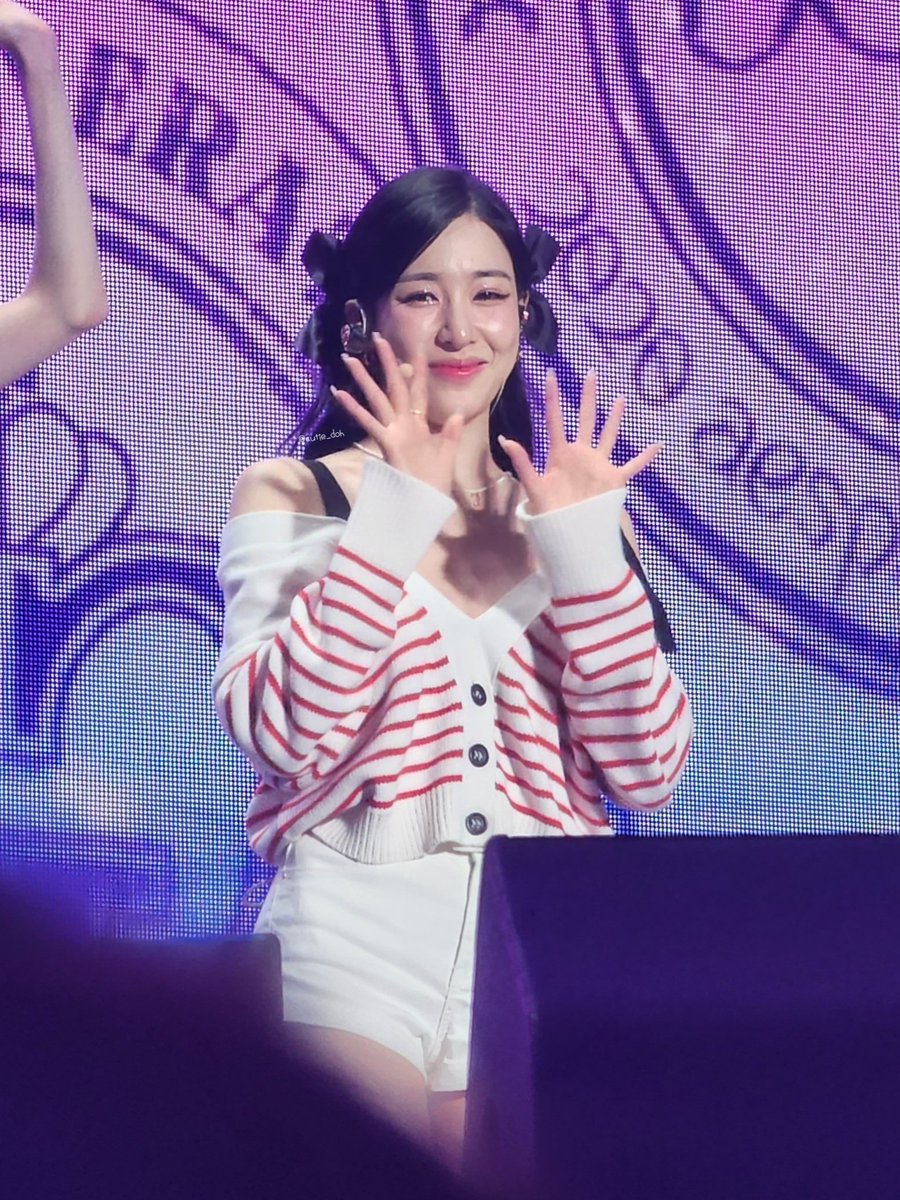 cutie_doh's tweet image. 220820 SMTOWN
 #AprilFoolsDay #소녀시대 #SMSD #FOREVER1 #태연 #티파니 #만우절