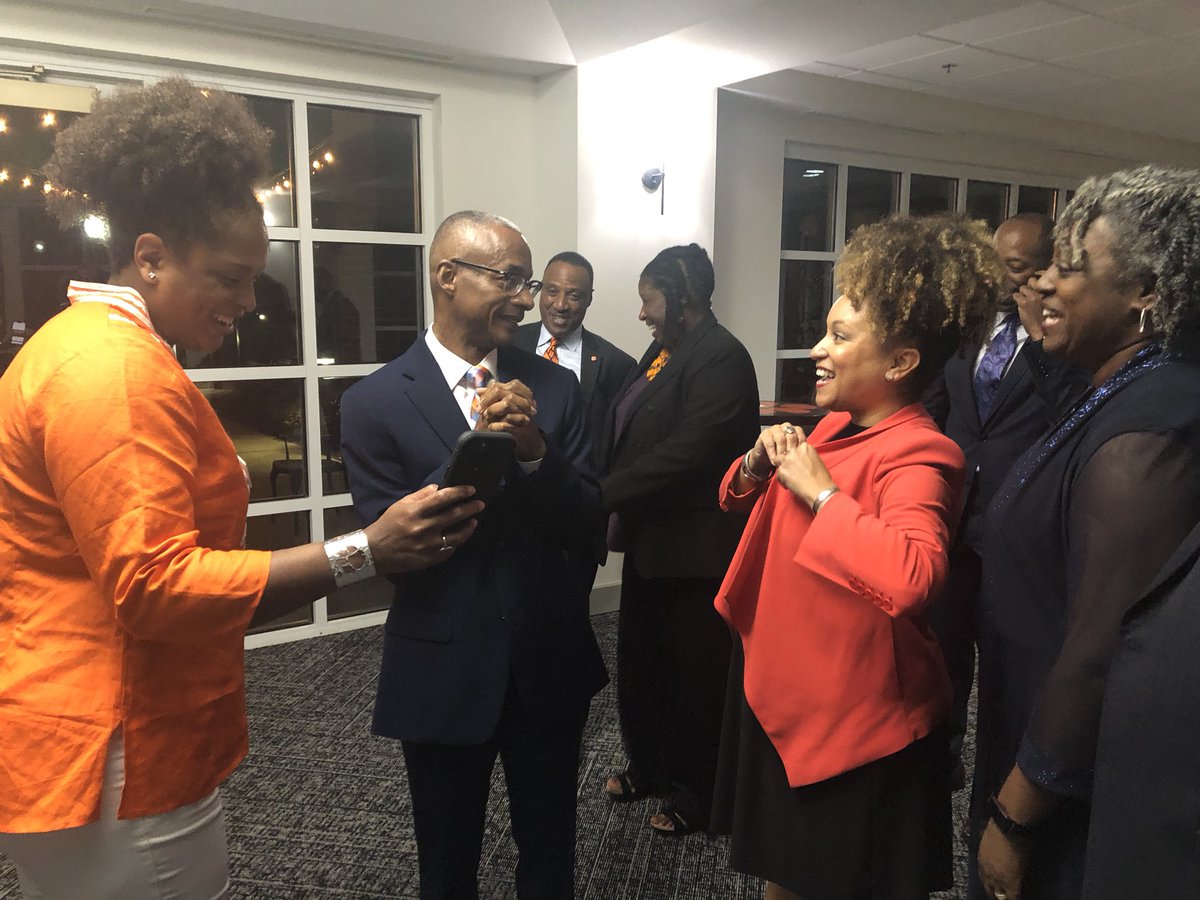 panacAlpha's tweet photo. Congratulations to our Brother F. Carlos Hill for being named to the 64th class of the Distinguished Service Award, which is given to outstanding individuals whose personal lives, professional achievements, and community service and loyalty exemplify the university's objectives. https://t.co/erIobqpBpi