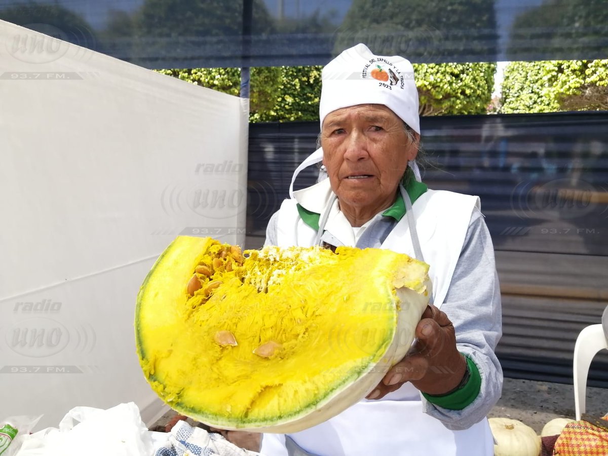 radiouno_pe's tweet photo. 😋 #AComer zapallo y trucha de Curibaya. #Festival se realiza este sábado 1 en la plaza José Abelardo Quiñones, en el distrito Alto de la Alianza. Actividad incluye diversidad de concursos.
#Tacna #ComeRico https://t.co/Fr04Yvh4ey