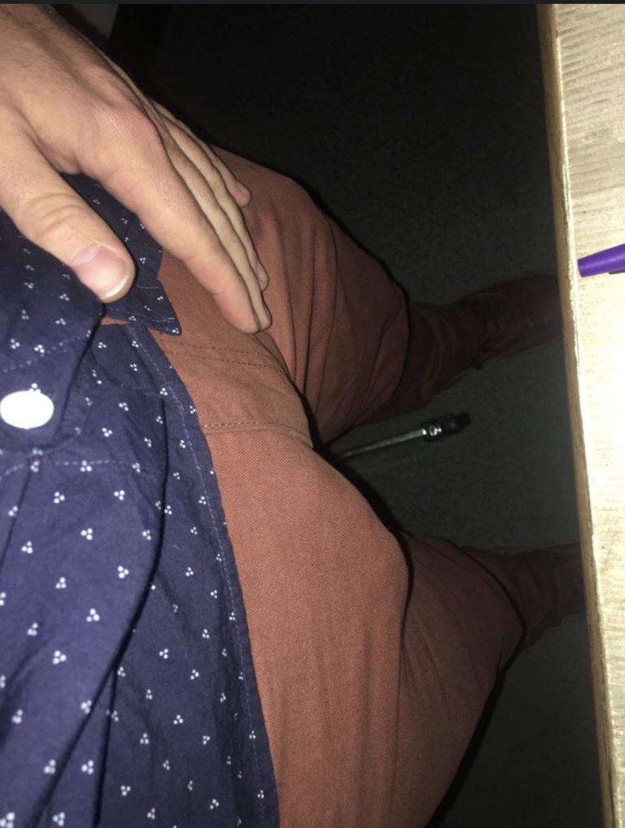 shavashaves's tweet photo. Just a few of my bulge and dick https://t.co/Xv1xxsbLQM