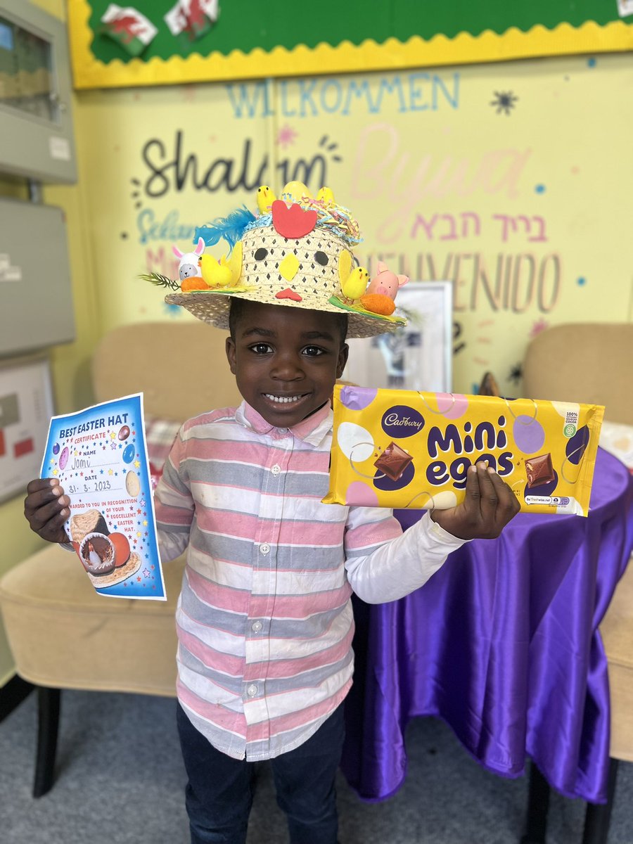stmichaelswales's tweet photo. What a fabulous end of term in Nursery. We loved our first #BonnetParade yesterday,  Diolch grown ups for all your help! 👒🌼

Llongyfarchiadau Jomi, who was our Bonnet winner! 👒 🐣

Nursery wish you a happy and holy Easter break filled with lots of memory making and rest ! 💜 https://t.co/cKk1HC4c0f