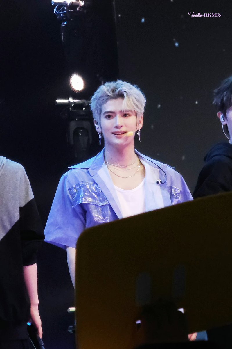 VanillaRkmr's tweet photo. 04/01/2023 Rehearsal started🥰@itsrikimaru
#Rikimaru_Daisy
#Rikimaru_UPandDOWN
#RikimaruWelcomeBack
#AlwaysSupportRikimaru
#近田力丸
#Rikimaru #力丸
#RikimaruDanceKing
#riki #rikiking
#INTO1Rikimaru
#ChikadaRikimaru
#RikimaruChoreography
#INTO1力丸
#INTO1 https://t.co/n8JaxDcdw8