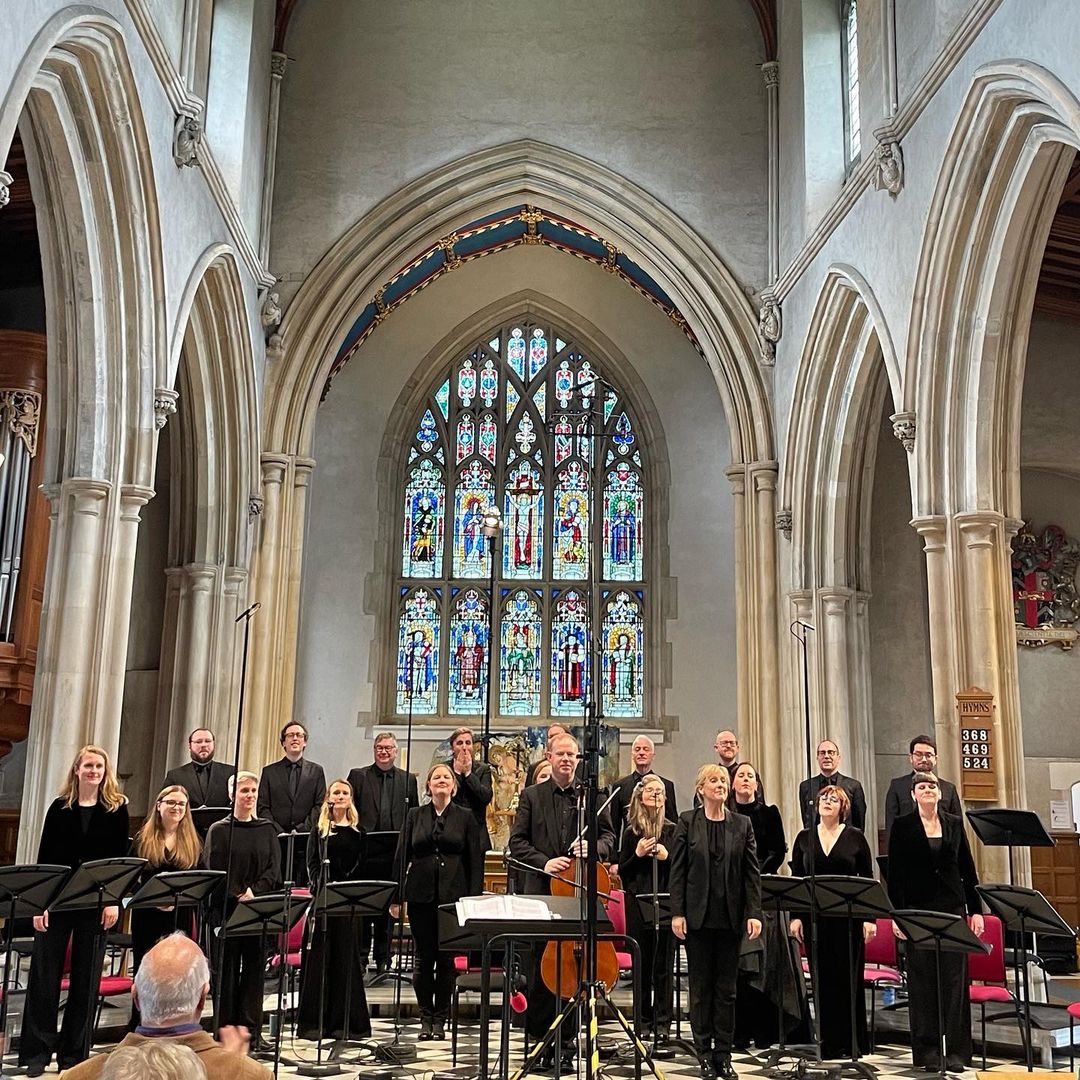 Add us to your weekend listening 🎶 

Our concert All Shall be Well: Music for Choir and Cello with chief conductor <a href="/sjeannin/">Sofi Jeannin</a> &amp; cellist <a href="/benhughescello/">Benjamin Hughes</a> will be on <a href="/BBCRadio3/">BBC Radio 3</a> tomorrow as part of Music for Holy Week. 

Sun 2 Apr | 10.30AM 🎧 bbc.in/3zhdqP9