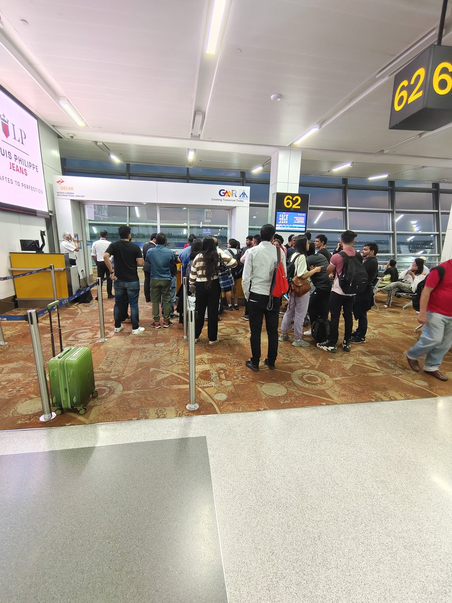 DevanshJoshi10's tweet photo. Hey @flyspicejet.
I think you should consider your management to look into their selves. The flight SG8709 is getting delayed, and delayed, and, delayed.
Though it's because of weather, but the actual boarding time should be conveyed to us on the time. 
#panicaround https://t.co/ktAY5F52VX