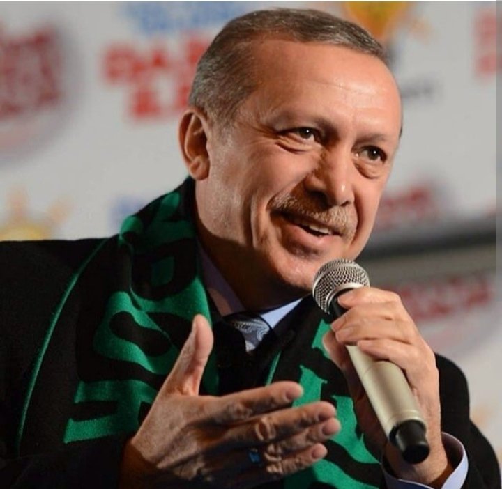 Övünmek gibi olmasın ne demek bal gibide övünmek olsun 

#Rize den doğan Güneş Türkiye'yi aydınlatmaya devam edecek

#SeninleOlduSensizOlmaz