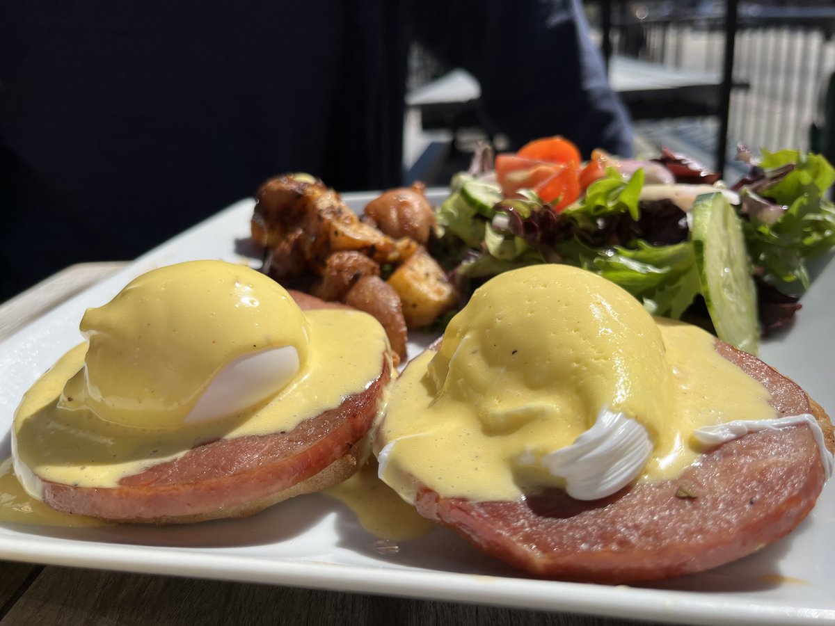 FEDspecials's tweet photo. Brunch Starts at 10am. https://t.co/YrHb6tMoOM