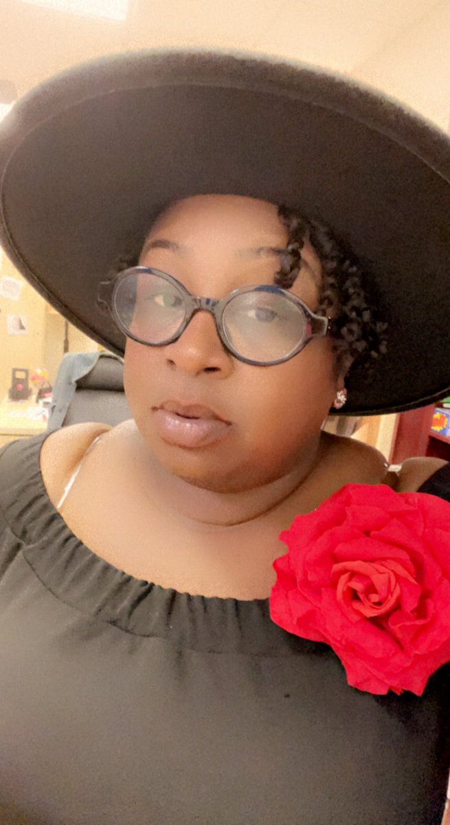 ashley41517402's tweet image. Mutha Love reporting for duty! #Spring11 #CharterMother #ΣΑΙ #Treclub