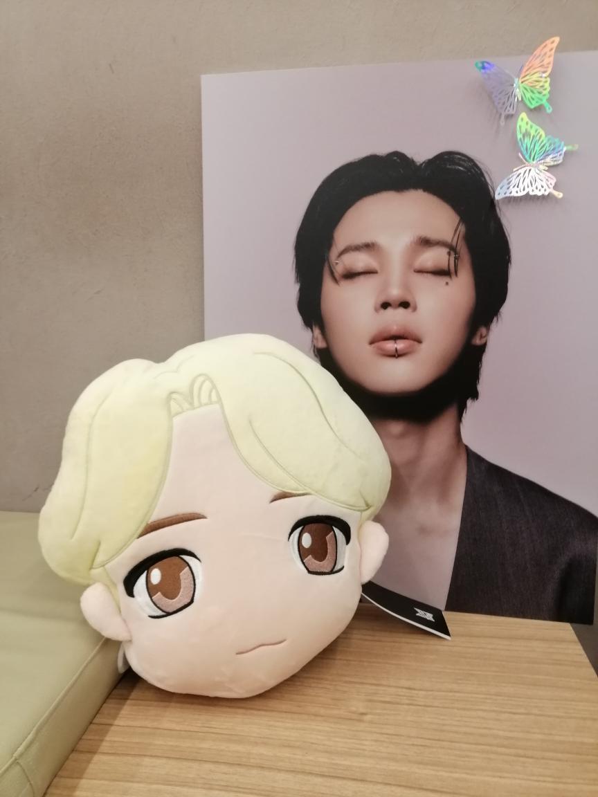 pjmangeeel's tweet photo. First cse with my girls! @myjincart @littolmochi π
Thank u so much for this event and for my tinytan jimin π@flowwithjimin #flowwithjimin https://t.co/5SACXE7fAi
