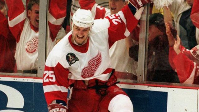 Happy birthday to Red Wings legend Darren McCarty! The four-time Stanley Cup champion was born April 1, 1972 