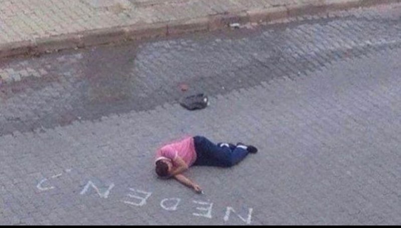 Elifcetin2134's tweet photo. 1 Nisan şakalarını dinlerken ben🫥 https://t.co/Sx2diEBAbl