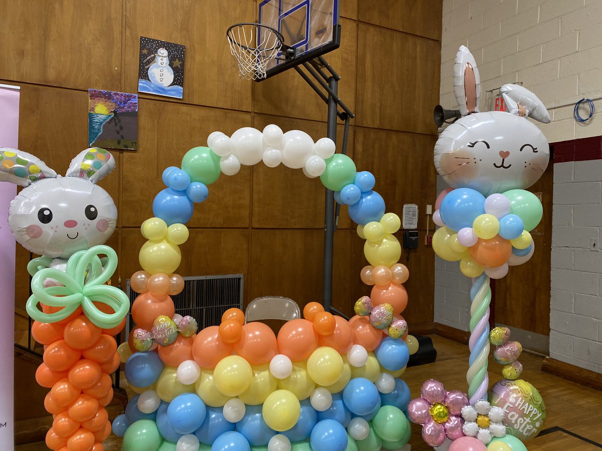 CEA_PrideFAST's tweet photo. We are getting ready for the Spring Fling at @cliftonschool12! We hear the Bunny will be here at 10:30!🐰 📷 come visit the CEA table for your FREE photo and arepa from the @mozzarepas truck! @cliftonschools @cliftonsupt #OneClifton @insta_njea @njeareg27 https://t.co/6yAqPneypE