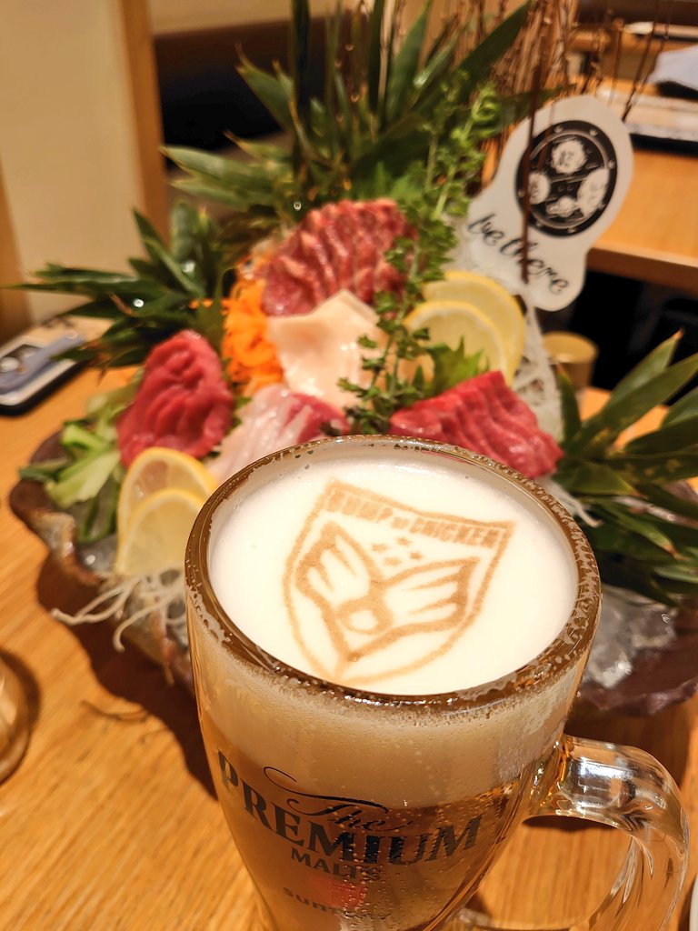 bumper_03's tweet photo. 店員さん可愛くて接客最高だし
このお店最高か？？？？ https://t.co/GJNKeZ7GvR
