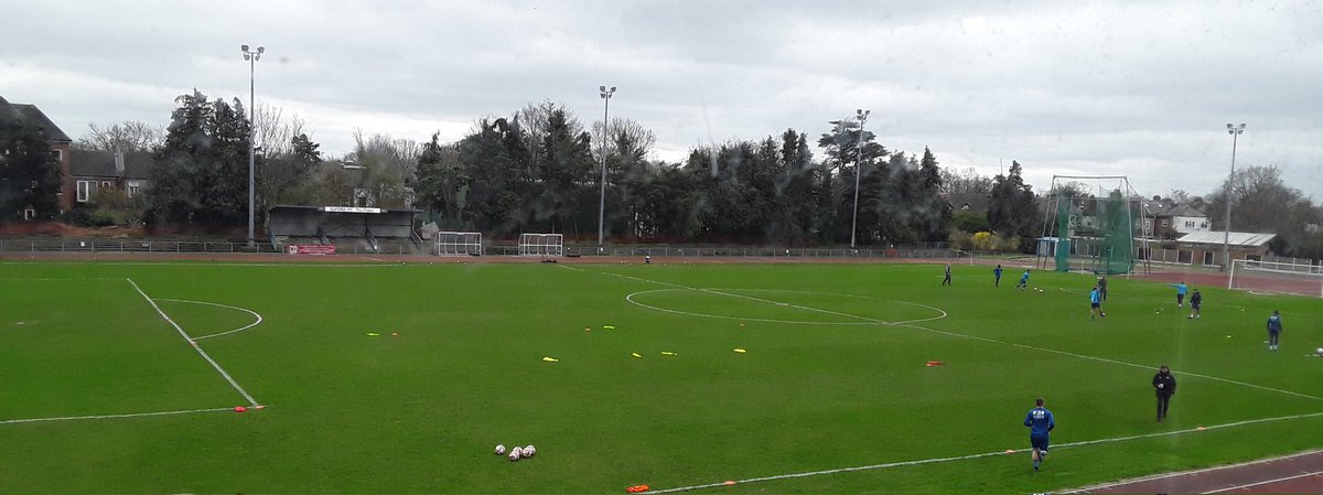 ScottMHC14's tweet photo. Good afternoon from Cricklefield for this @EssexSenior match: @IlfordFC1881 v @woodfordtownfc

Hosts looking to finish season well, visitors looking for the win to further their play-off aspirations. 

Updates to come | @ped1980 @NonLeagueCrowd @NonLeagueHQ1 @AshleyJHanson https://t.co/abVemLRo8D