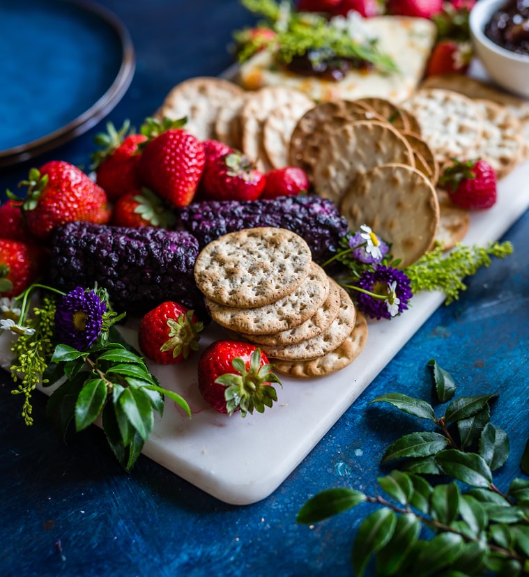 CaceyMartin's tweet photo. A good list of #healthyeating tips: https://t.co/KzW0YdyTJh https://t.co/LxwbWbFMJb