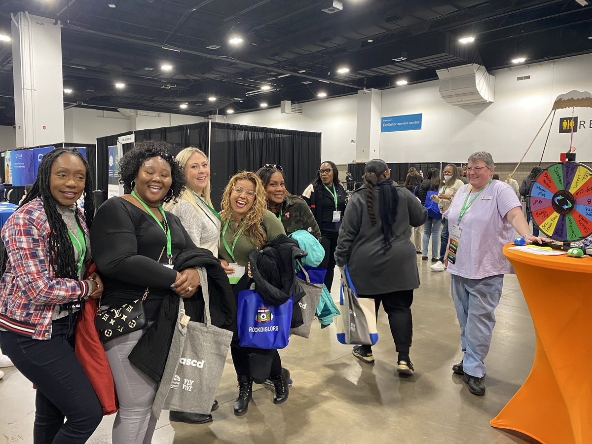 CulturallyRM's tweet photo. Day 1 at the #ASCD23 conference and already having a blast talking culturally responsive SEL  with amazing folks from all over the world!!!#SEL #culturallyresponsive #ASCD23 https://t.co/G0qPsrKGKU