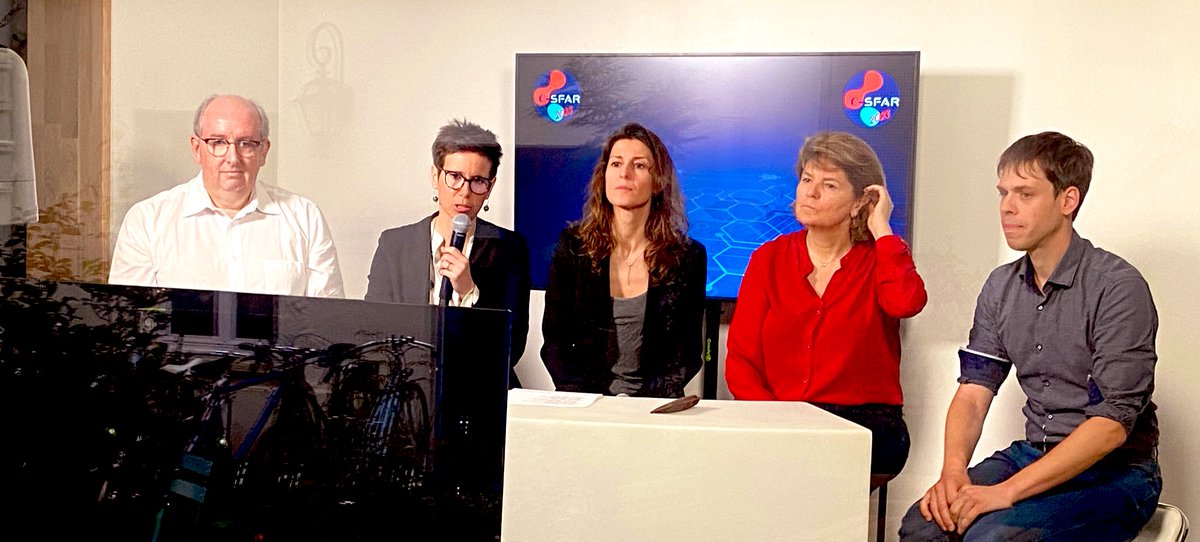 POpART (@popartoulouse) on Twitter photo 🥼👨⚕️🧑⚕️👩⚕️Les membres du <a href="/POpARToulouse/">POpART</a> présent.e.s à l’eSFAR en live 🎥✨
<a href="/minvillevincent/">minville vincent</a> pour l’#ALR du genou,
#FrançoisDelort avec l’@ADARPEF1 pour le bilan pré-op en pédiatrie, <a href="/RangueilAR/">Fanny Vardon</a> sur la #ConsultPostRéa.
<a href="/SFAR_ORG/">SFAR Anesthésie Réanimation</a> <a href="/SFARJeunes/">SFAR Jeunes</a> <a href="/ajar_toulouse/">AJAR Toulouse 🏉</a> 🥼👨⚕️🧑⚕️👩⚕️Les membres du <a href="/POpARToulouse/">POpART</a> présent.e.s à l’eSFAR en live 🎥✨
<a href="/minvillevincent/">minville vincent</a> pour l’#ALR du genou,
#FrançoisDelort avec l’@ADARPEF1 pour le bilan pré-op en pédiatrie, <a href="/RangueilAR/">Fanny Vardon</a> sur la #ConsultPostRéa.
<a href="/SFAR_ORG/">SFAR Anesthésie Réanimation</a> <a href="/SFARJeunes/">SFAR Jeunes</a> <a href="/ajar_toulouse/">AJAR Toulouse 🏉</a>