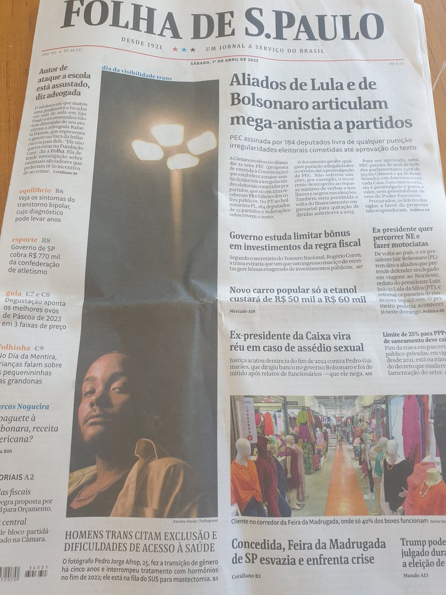 JanHurra's tweet photo. When did Süddeutsche last feature trans rights on their title page?
👏👏👏 Folha de São Paulo #Brazil https://t.co/bmp8Iw14Np