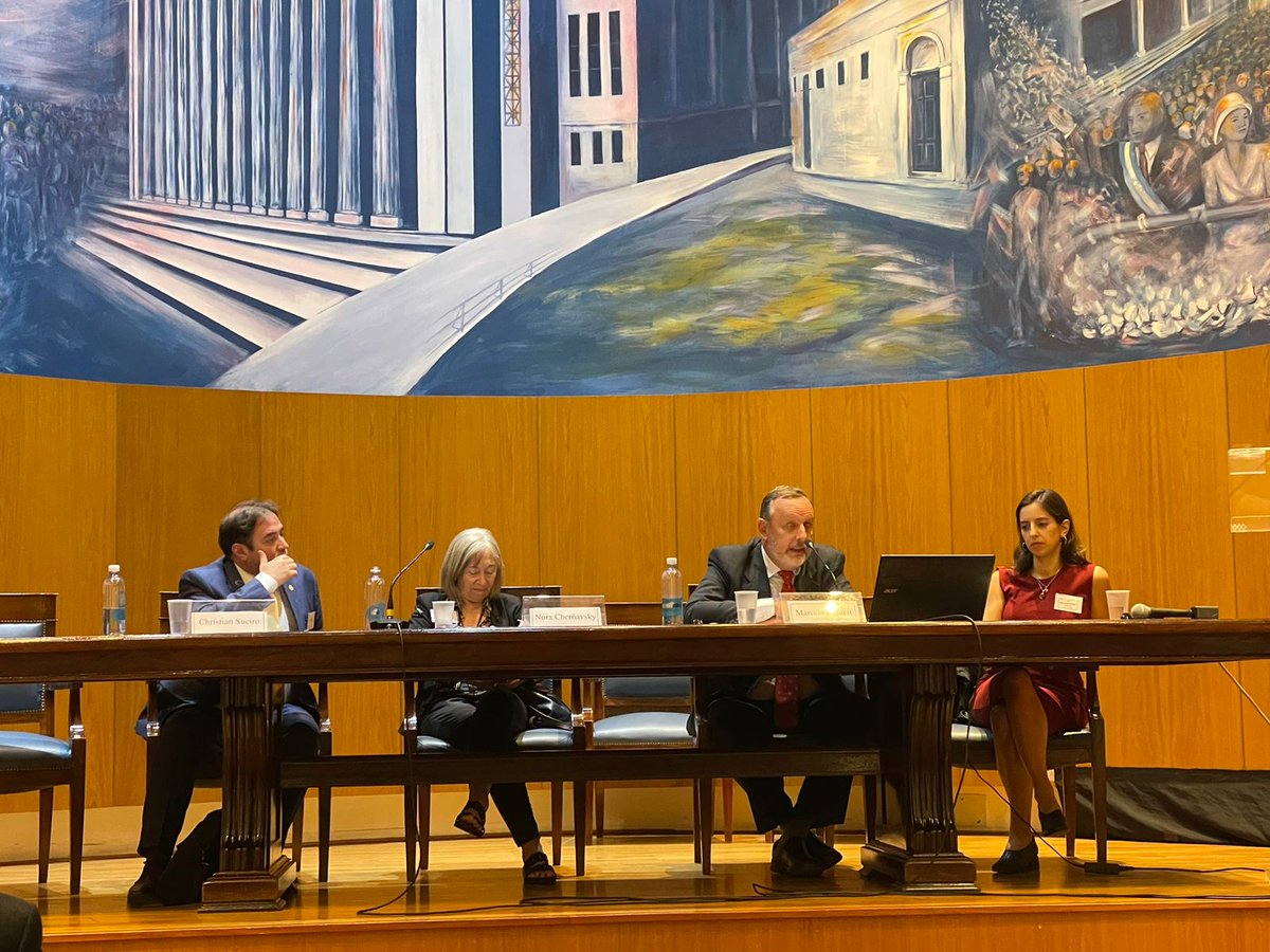 Coloquio Internacional de Derecho Penal (AIDP)
"Inteligencia Artificial y Justicia Penal"
UBA - 28 al 31 de marzo de 2023.
Prof. Dres. Marcelo Riquert, Nora Cherñavsky, Carlos Christian Sueiro (Argentina).