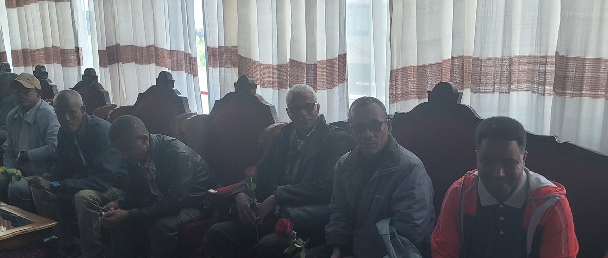 ProfKindeya's tweet photo. Good to be back home#Mekelle #Tigray after a week-long &amp; productive engagements! Some of the released comrades flew with us. A warm community welcome &amp; very emotional reunion at the airport. #Peace takes a courage. https://t.co/bRpqytloPU