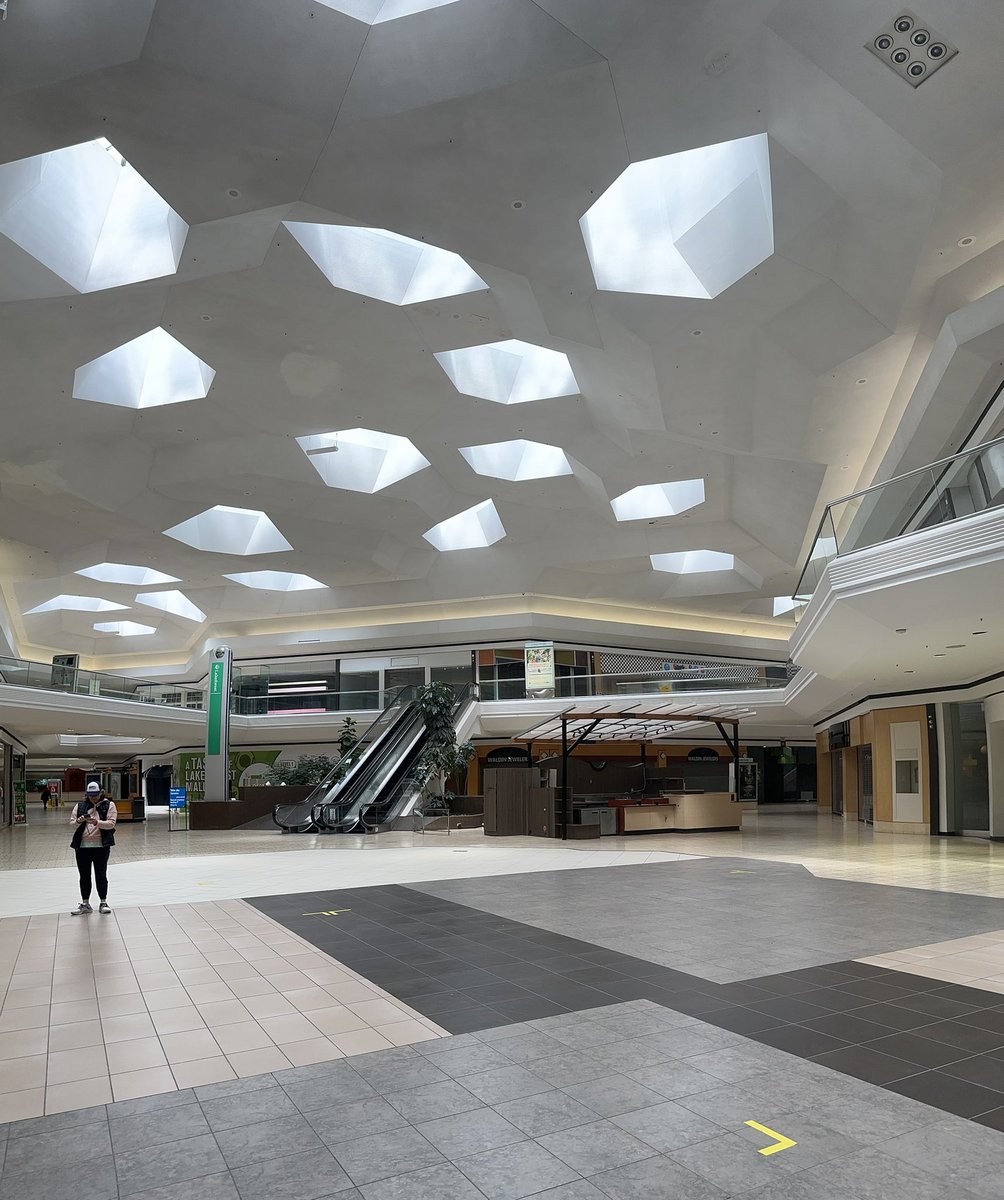 dying_retail's tweet image. Lakeforest Mall. Gaithersburg, MD. It’s gone. 1978 - 3/31/2023 #deadmalls #closed #retail #malls #lakeforest #gaithersburg #maryland