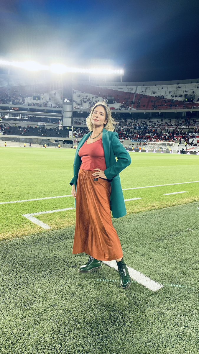 Angela Lerena tweet media