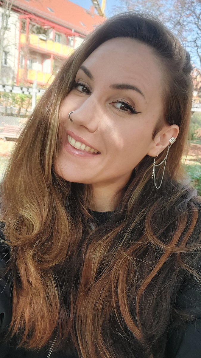 thisisalice21's tweet photo. ❗️SOCIAL MEDIA DETOX❗️
Meine Lieben, ich wünsche Euch ein schönes Wochenende und eine wundervolle und erholsame Osterzeit🐰🌻🪺

Ich mache einen kleine Social Media Pause und melde mich dann Mitte April wieder zurück❣️🤗 #mentalhealth #socialmedia #detox https://t.co/dvI4DFEs6H