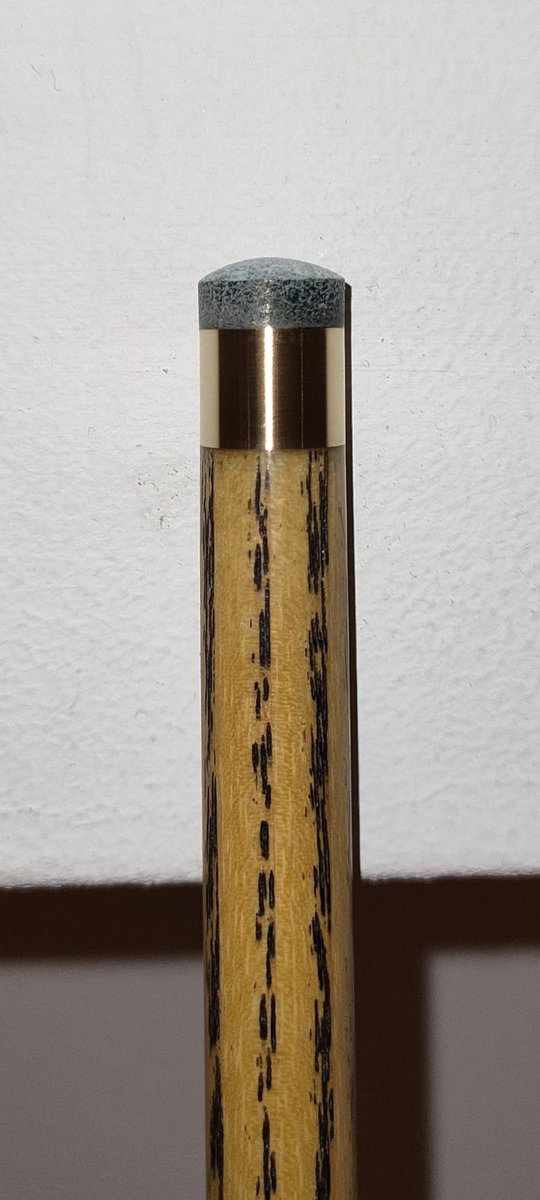 tips_legends's tweet photo. We have a major announcement coming from @Snookerlegends regarding #legendstips also a brand new 11mm tip from us in conjunction with @gilesmartin #oldschoolfirmtips https://t.co/Yvvm2Iotfu