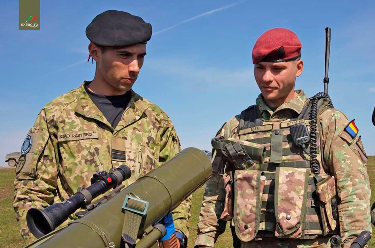 Exercito_pt's tweet photo. Militares do Exército Português participam no Exercício BLACK SCORPION 23 na Roménia🇵🇹🇫🇷🇵🇱🇷🇴.
➡️https://t.co/7DZrIyTyYq
#ExércitoPortuguês #DefesaNacional #2FNDROU #NATO #StrongerTogether @defesa_pt @EMGFA_RP  @armeedeterre @MON_GOV_PL @ForteleTerestre   @DelPortugalNATO @NATO https://t.co/1Kp7NwXSId