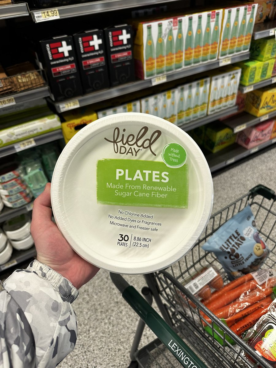the_dadchef's tweet image. I can’t believe I’m actually doing this now.  I was on auto pilot right to these.

Thanks @BrotherBill716 

#paperplates