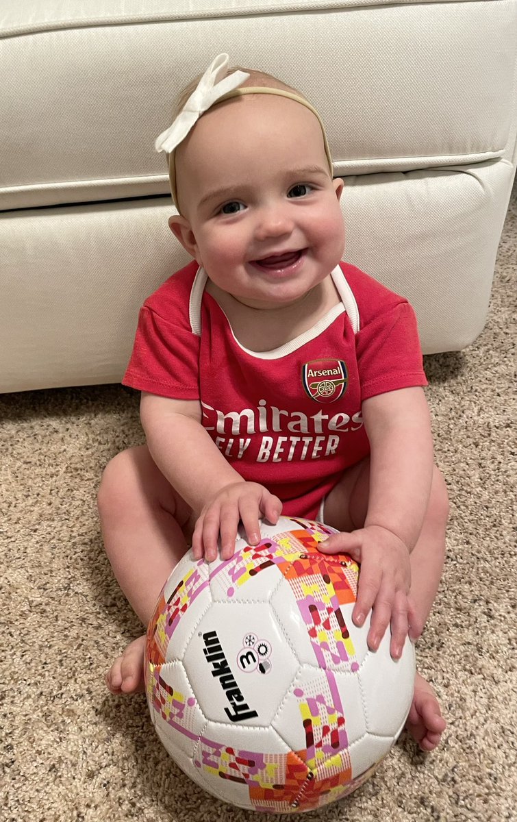 COYG from this future baller! #MyPLMorning <a href="/NBCSportsSoccer/">NBC Sports Soccer</a> <a href="/PLinUSA/">Premier League USA</a> <a href="/NBCSports/">NBC Sports</a> <a href="/GreenvilleGoon1/">GreenvilleGooners</a>