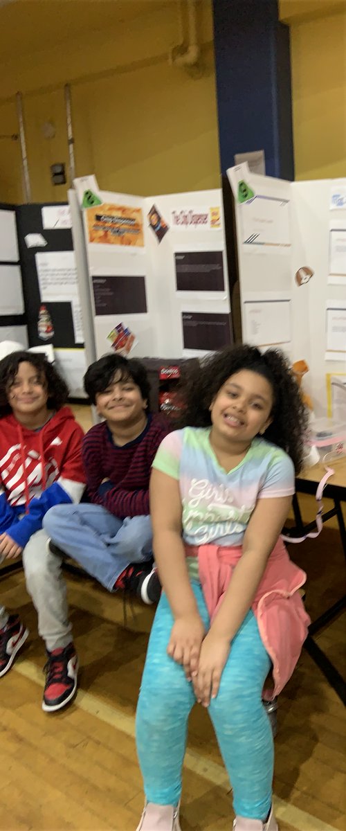 Third Grade Science Fair
                                   What a Great Job !