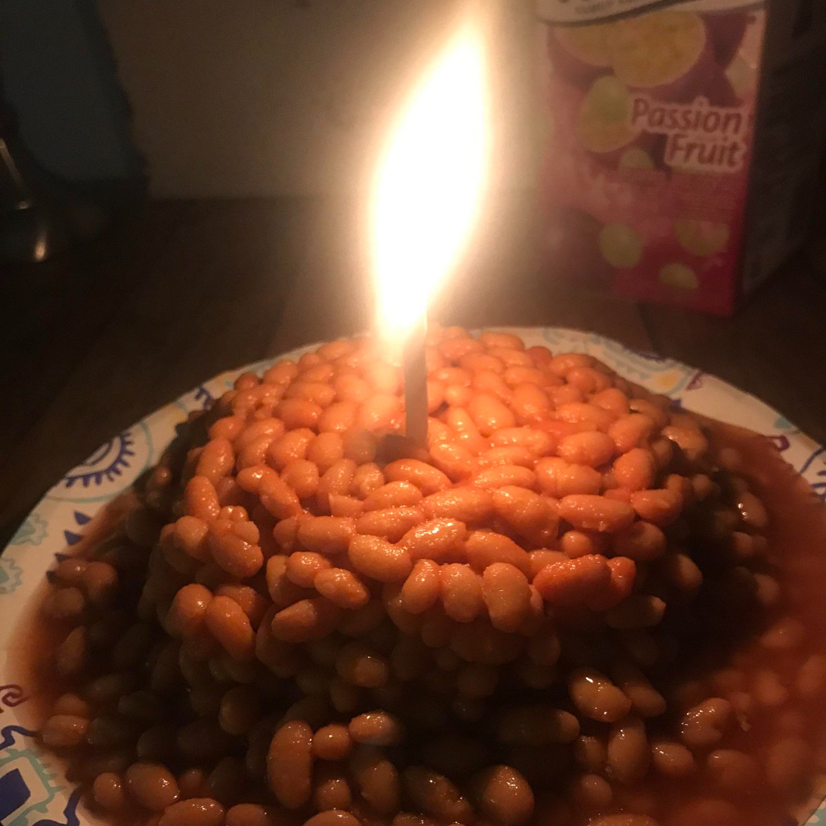 PLLBeans's tweet photo. happy birthday to us 😌 https://t.co/XXPRvbkSd9