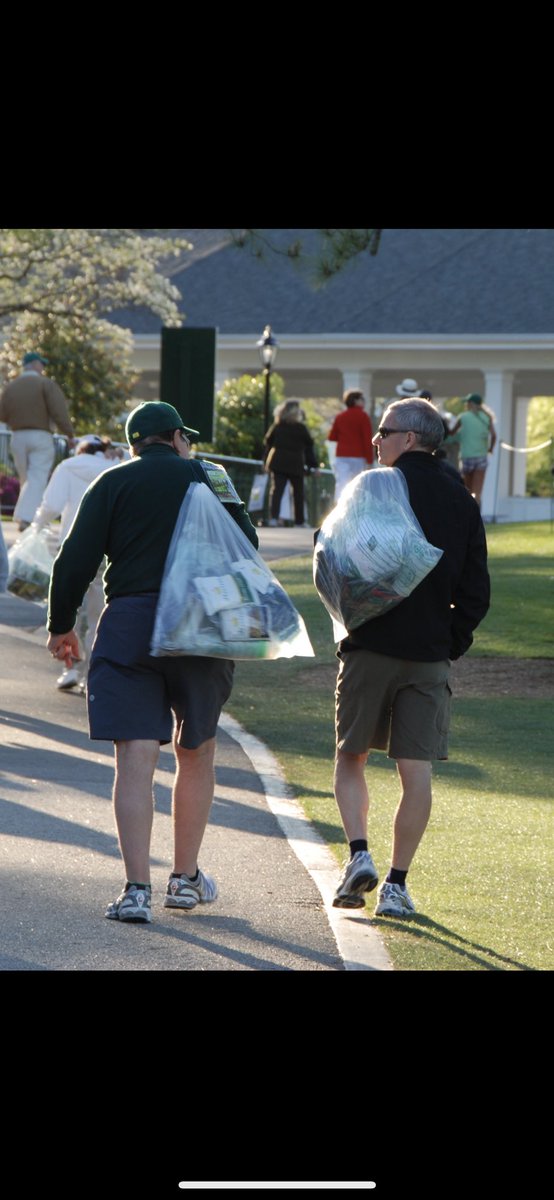 Kevinhaime's tweet photo. Hereβs my first @TheMasters photo of the week. Back in 2011 we brought our parents to Augusta for the first time. Needless to say they loved it. Here are my Dad and brother on the way out the first day. π° π° π° haha!! We lost my Dad in 2019.
#greattimes #GolfSanta https://t.co/WuLrb8Ta2Q