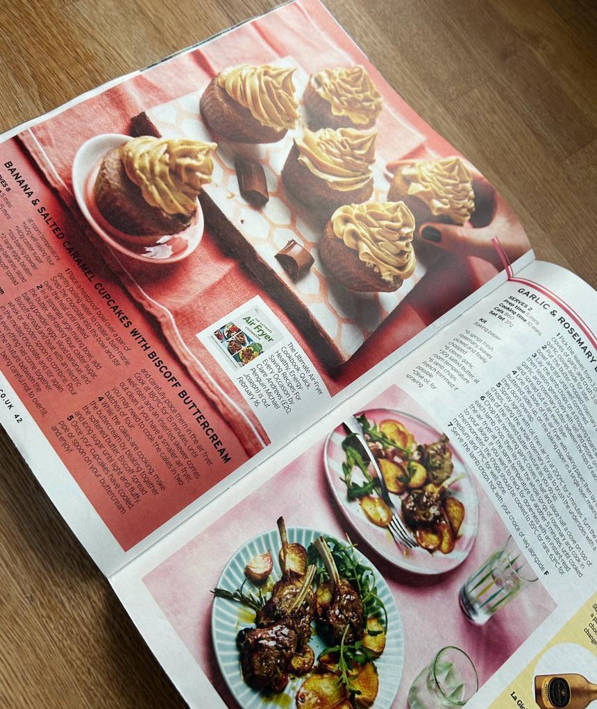 AirFryerUk's tweet image. Throwback to my book #serialisation in @Fabulousmag in February. #theultimateairfryercookbook #cookbook