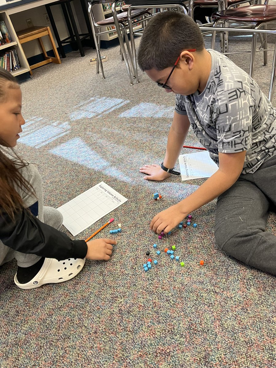 Mrs. Wolfe tweet media