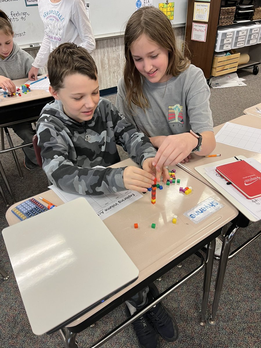 Mrs. Wolfe tweet media