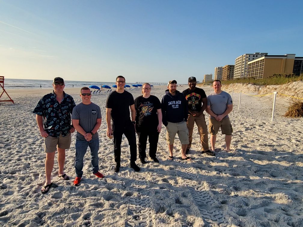 Kansas_DRE_SFST's tweet photo. Another successful DRE certification trip to Jacksonville!! Bringing seven newly certified DREs back to Kansas to help keep our roads safe and combat drug impaired driving!!  @AAAKansasNews @DriveSafeKansas @RemingtonWisem1 https://t.co/yd9ICQ3Ot2