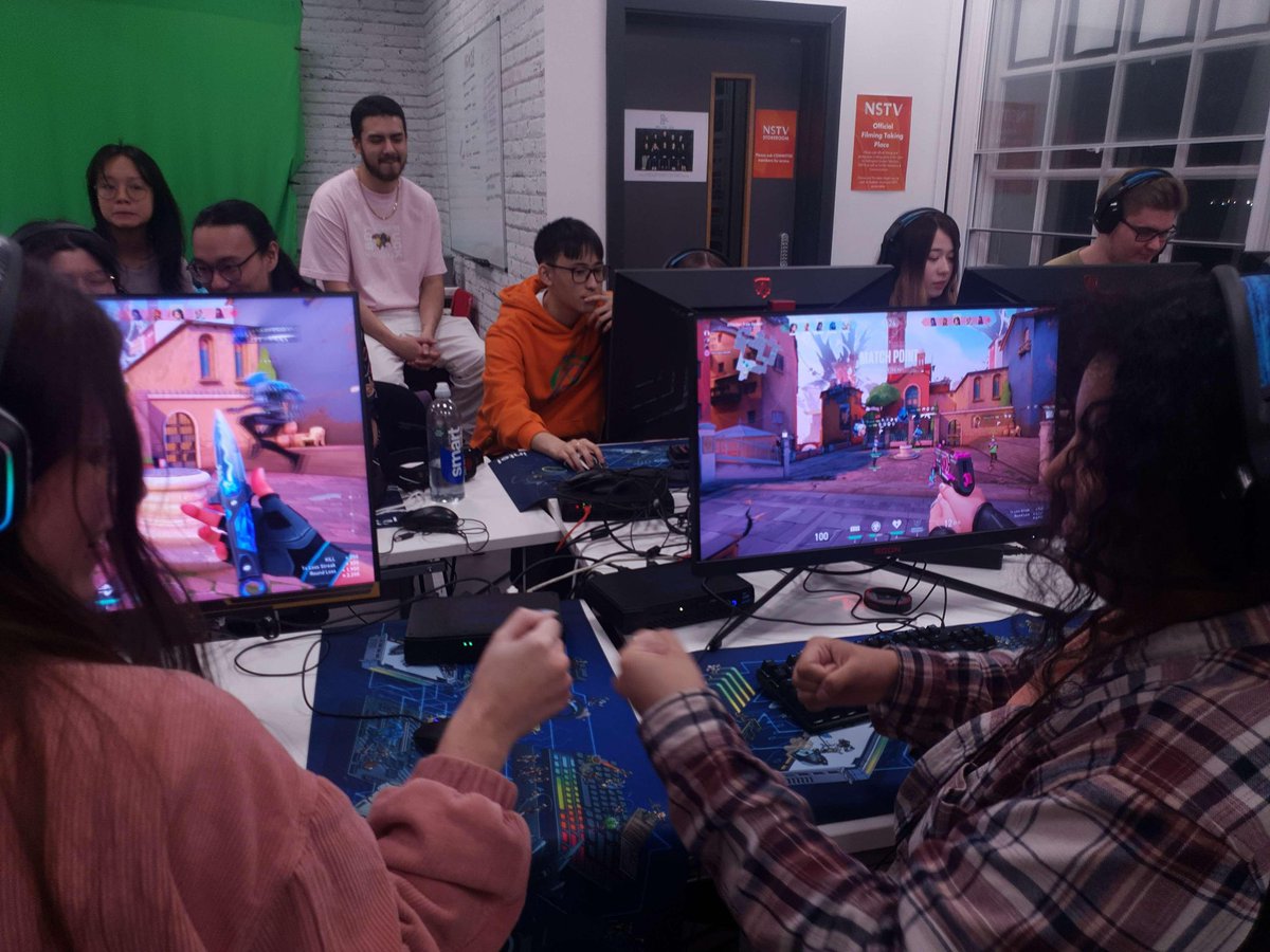 UoNGameSoc's tweet photo. Highlights from day one! It’s been so much fun so far. We can’t wait for the next few days with events such as Committee vs Reps and the CS wingman tournament. 
massive thanks to @IntelUK and @nse_gg for allowing this to happen :) https://t.co/X978YVaiKT