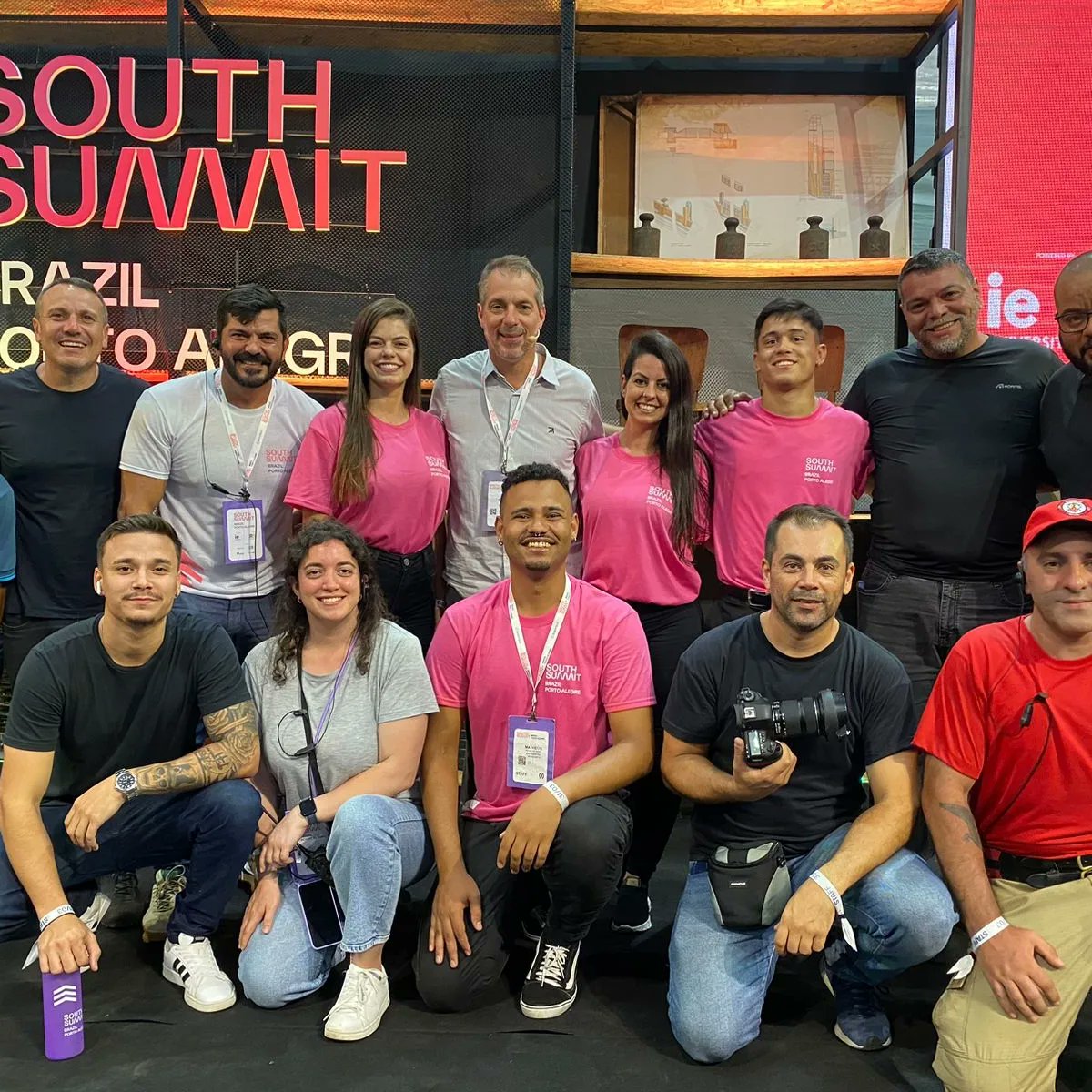 Ouvi ideias geniais sobre futuro, sustentabilidade, inteligência artificial e internet das coisas. Mas o mais legal, o mais bonito, sempre, são as pessoas. #southsummit #portoalegre #futuro