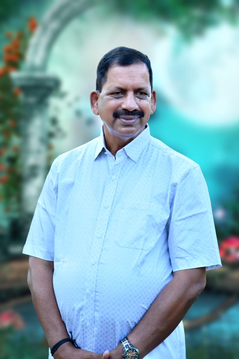 ShivarajDevadi5's tweet photo. ಕೊನೆಯ ಬಾರಿ ಅವಕಾಶಕ್ಕಾಗಿ ಎದುರು ನೋಡುತ್ತಿರುವ ಬಾಬಣ್ಣ ಈ ಬಾರಿ ಬೈಂದೂರಿನ ಶಾಸಕರಾಗಲಿ....

#BJPYeBharavase
#K_Babu_Shetty_For_Byndoor_BJP
@BJP4Karnataka
@blsanthosh
@KotasBJP 
@natusuvarna 
@CTRavi_BJP 
@UdayavaniNews
@VVani4U https://t.co/yQ8kACL5hd