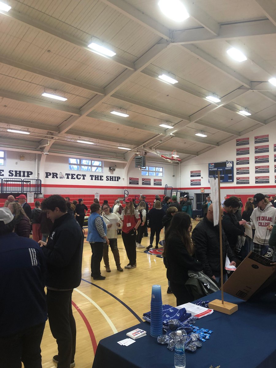 NEC_CLP's tweet photo. We are off and running at Accepted Students Day! #FutureGrims https://t.co/WgKLmQzGRf
