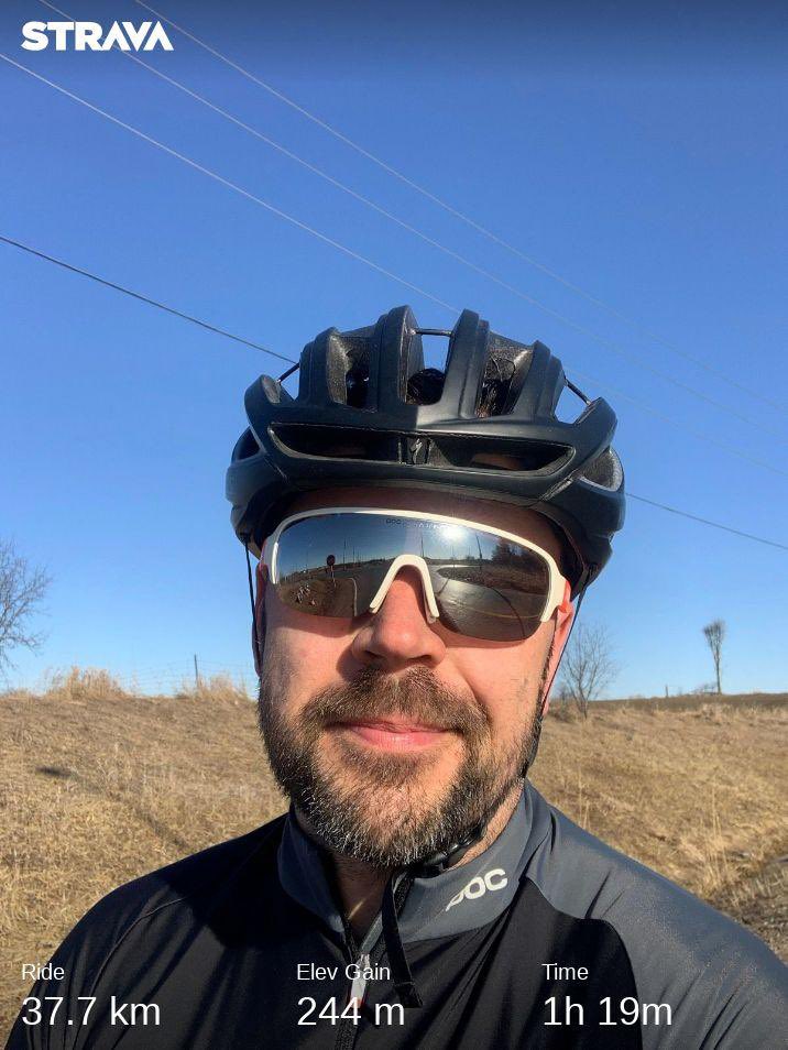 Back at it! 🚴‍♂️
strava.app.link/flOQ1X82Dyb