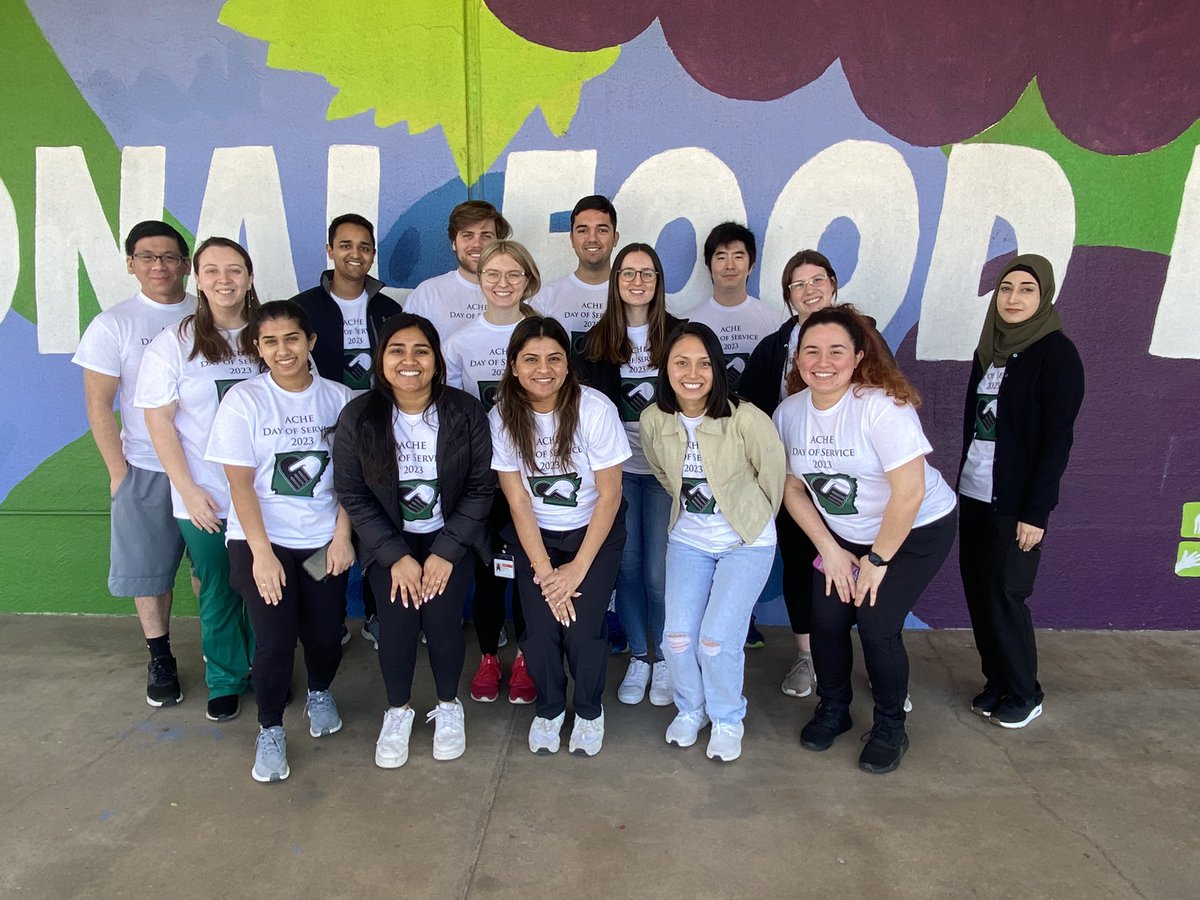 river_food's tweet photo. We’d like to give a shout out to the group of medical students from @acheedu who dropped by today to volunteer during their Day of Service. 

The group helped prepare snack items for the @UAFS Lions Pride Pantry &amp; helped pack boxes. 

Thank you! 

#FightingHungerDeliveringHope https://t.co/SRhgCWCikk