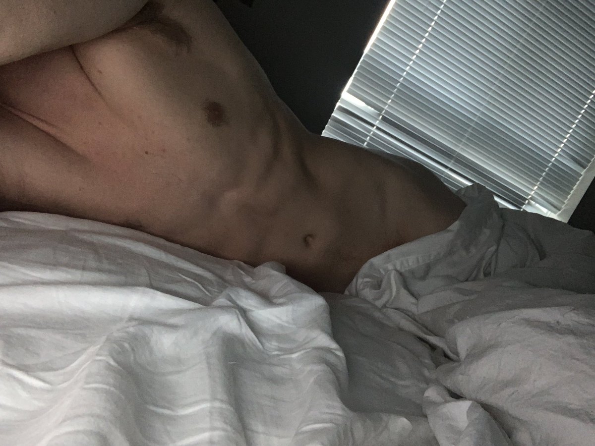 angelicbottomx's tweet photo. Happy Saturday rt to join me in bed https://t.co/BSXO4SUrtz