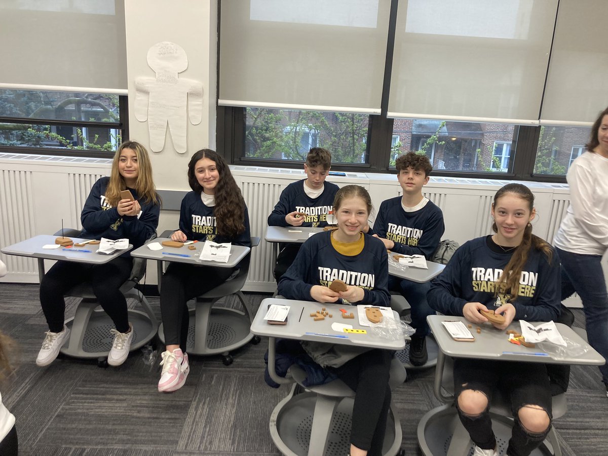 BiscielloChris's tweet photo. @XaverianHS
#Classof2026
#clipperstogether https://t.co/762NSDT2jR
