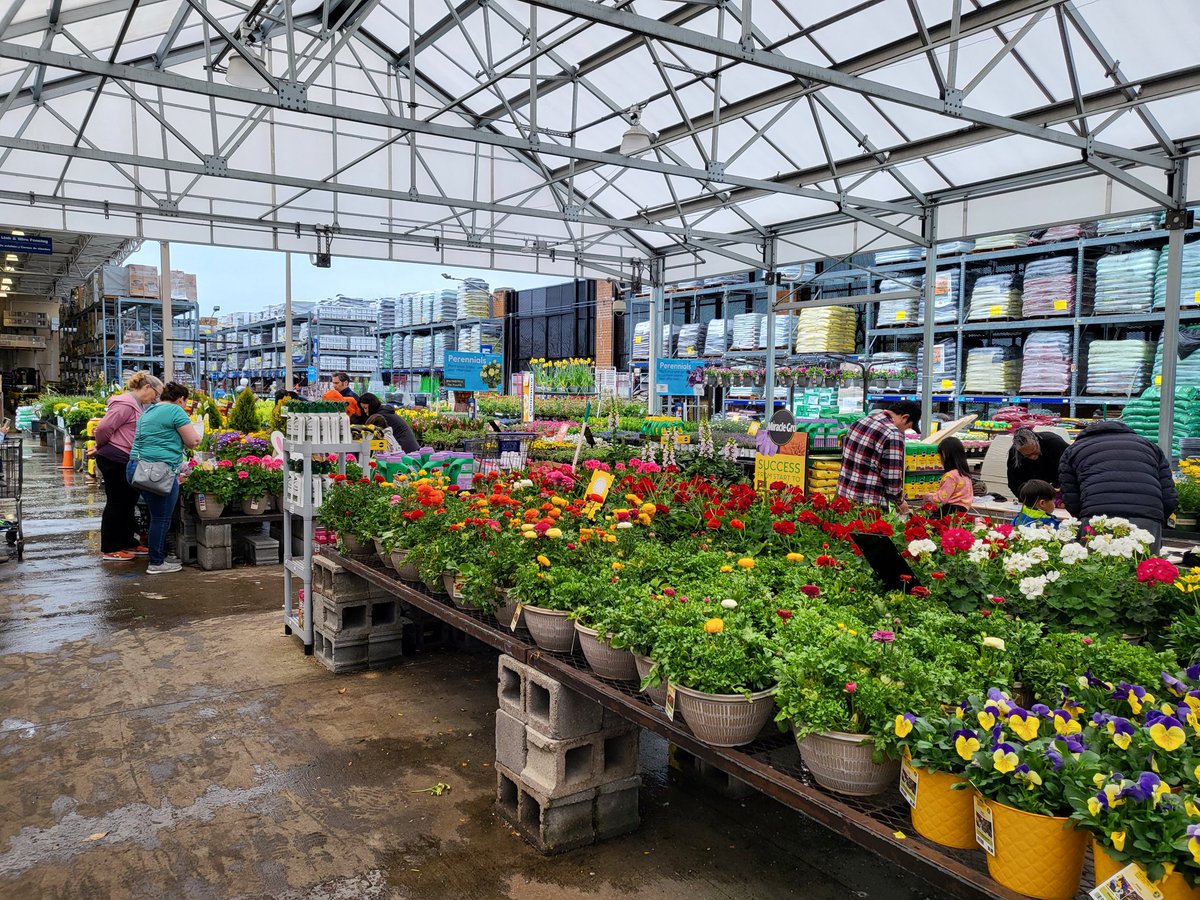 Sam Myers tweet media