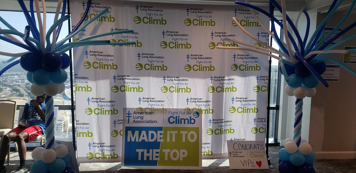 bampac29's tweet photo. We made it to the top! All 42 floors! Did It For My Loving grandparents. I miss you guys I know you're watching down on me. @LungAssociation #FightForAirClimb #WhyIClimb #TampaClimb #ClimbTampa https://t.co/ggRc2wMAvW