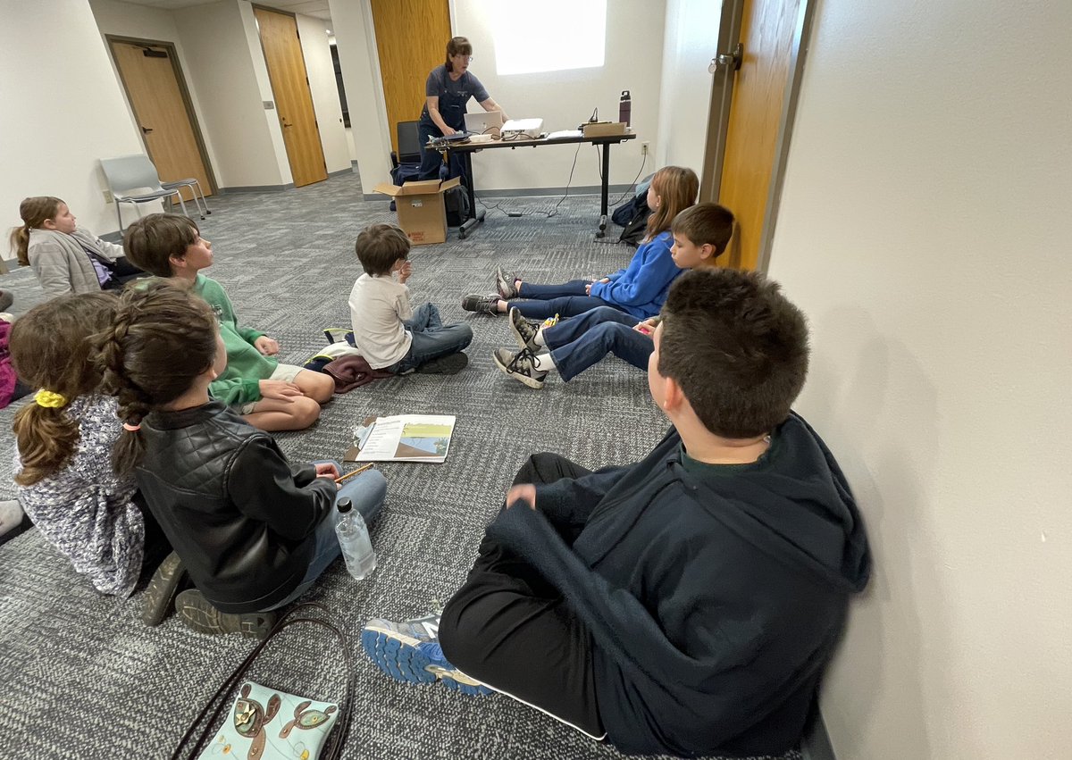 We are on the move to our 2nd session of our Envirothon study session!
<a href="/EasternYorkSD/">Eastern York </a> #yorkcountyenvirothon