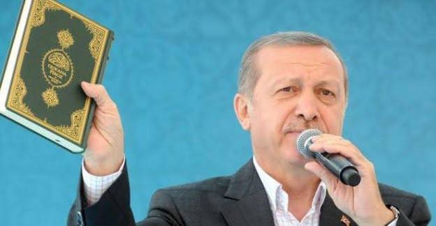 solcugazete's tweet photo. Selahattin Demirtaş:

"Milletin parasını çalmak mı, oy uğruna Kur'an-ı Kerim'i pazarlamaya çalışmak mı yoksa seccadeye yanlışlıkla basmak mı günah? Doğru cevabı bilmek için Müslüman olmaya gerek yok, insan olmak yeterli." https://t.co/KRknJ5DoWN