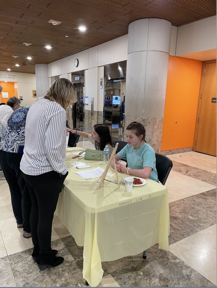 Lynn Liao Hodge tweet media